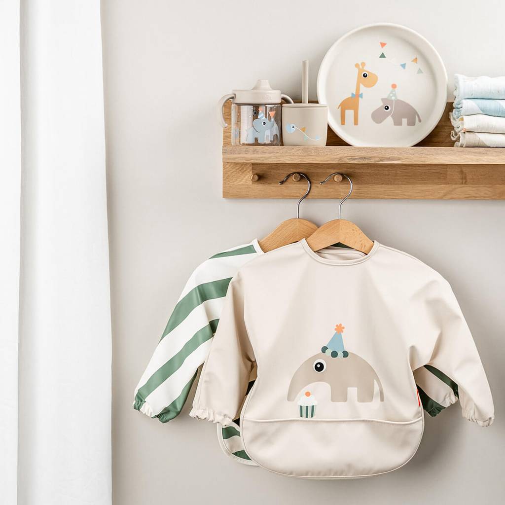 Sleeved Pocket Bib - Celebration