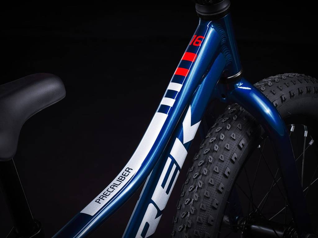 Precaliber 16" Mulsanne Blue