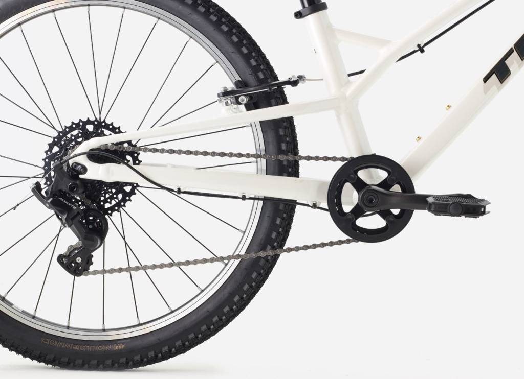 Wahoo Path 24" Crystal White