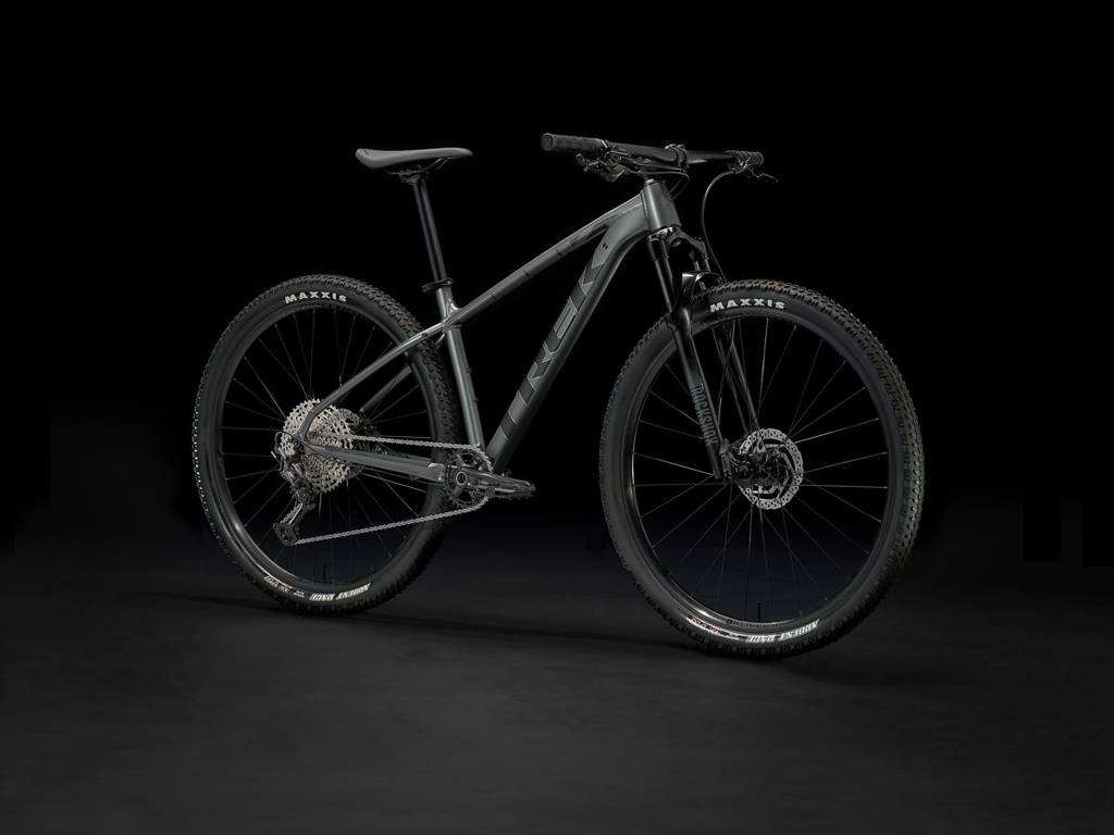X-Caliber 8 - (S & M)