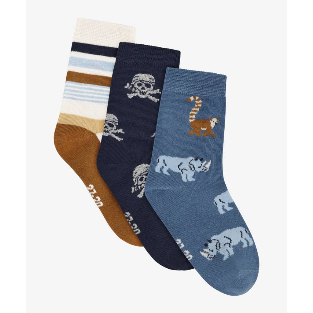 Socks (3)