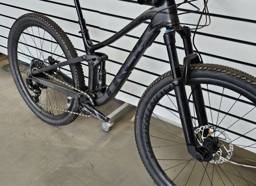 TREK Top Fuel 9.8 - Small
