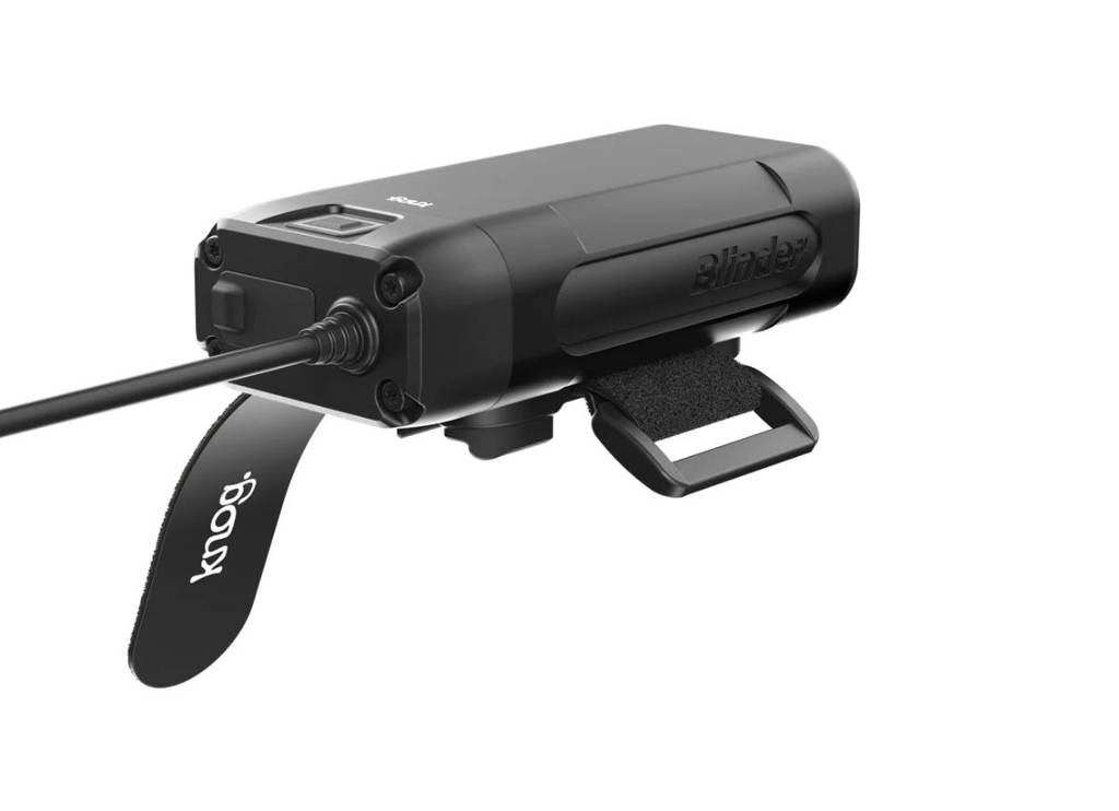 Blinder X Front 2300L